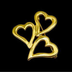 Cute Vintage Lady Remington Polished Gold Tone Triple Open Hearts Brooch
